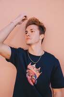 Изберете най-добрите рекламни тениски 18 от GM Design Изберете най-добрите рекламни тениски 18